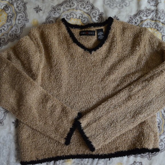 Fuzzy Sweater - Picture 1 of 2